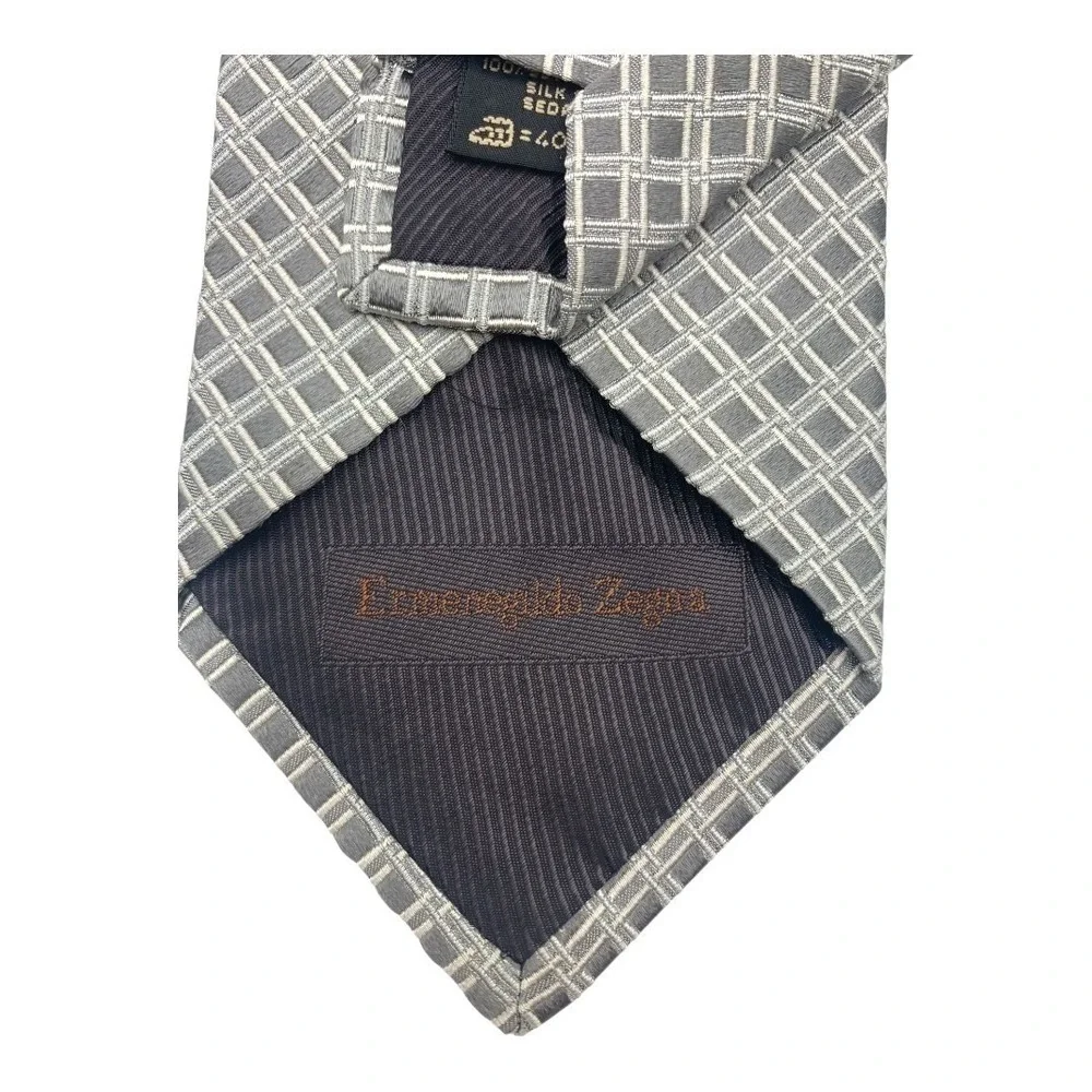 Ermenegildo Zegna 100% Silk Geometric Pattern‎ Men's Necktie Silver